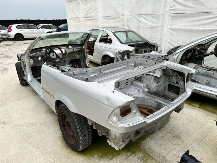 Кузов Kasta BMW E46 кабриолет европа / проставка / целая на Ćwiartki, фото 13