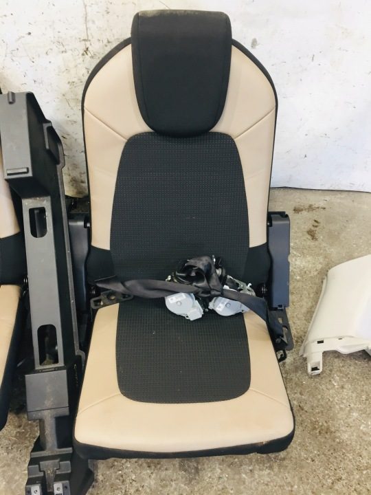 КОМПЛЕКТ СИДЕНИЙ СИДЕНЬЯ ПОЛУКОЖА C4 GRAND PICASSO II, фото 3