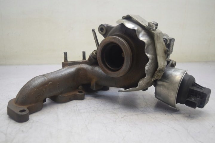 VW SEAT AUDI SKODA 1.6 TDI 105 л.с. ТУРБОКОМПРЕССОР 03L253016H, фото 2
