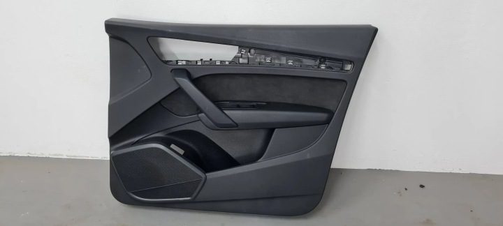 Q5 80A обшивка двери правая передняя англия алькантара, фото 1