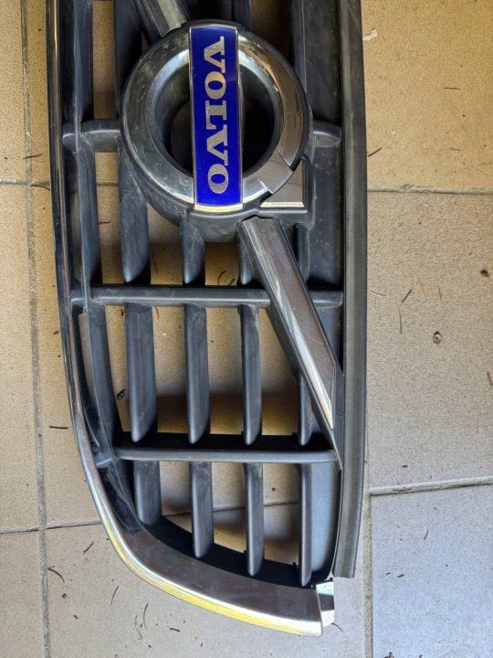 Volvo S60 V60 рестайлинг 13- решетка радиатора оригинал, фото 3