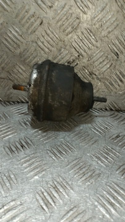ПОДУШКА ДВИГАТЕЛЯ AUDI A4 B5 8D019S379S, фото 1