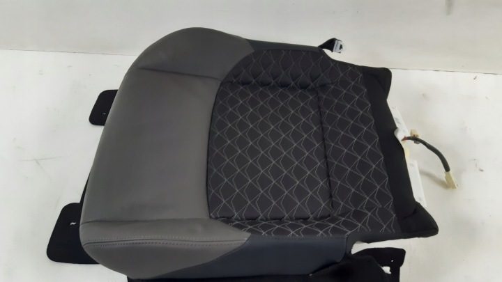 Toyota C-HR обивка подушка сиденья правая передняя 71071-F4370-C1, фото 8