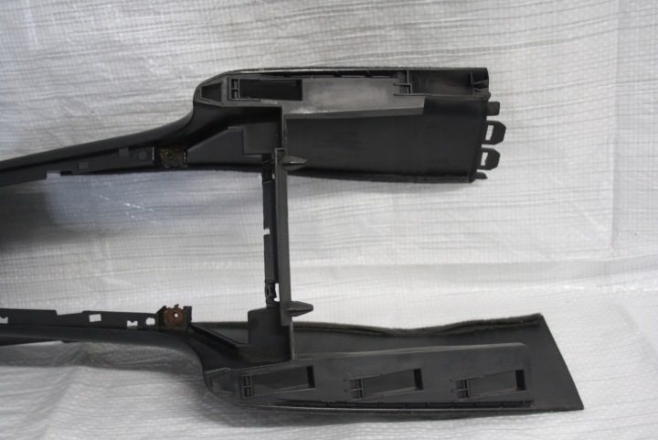 Тоннель Skoda Octaviai рестайлинг универсал 1U1863243A 1U1863241A, фото 4