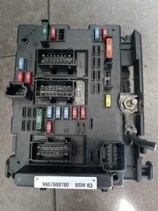 Блок предохранителей Peugeot Citroen BSM B3 9657608780, фото 1