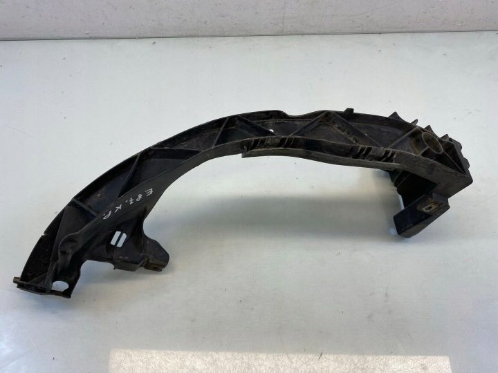 НАПРАВЛЯЮЩАЯ КРЕПЛЕНИЕ БАМПЕРА ФАРЫ ЛЕВОЕ ПЕРЕДНЕЕ 7120823 BMW 1 E81 E87 10 г., фото 2