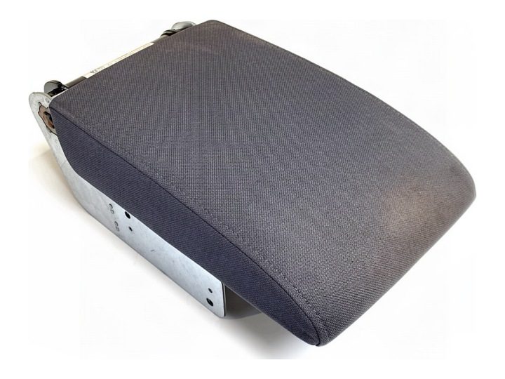 Подлокотник VW Golf Plus V минивэн 04-13 5M0864207C, фото 1