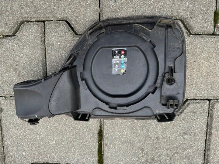BMW 3 F30 F31 7368306 лючок основание гнезда зарядки Giełda Poznań, фото 2