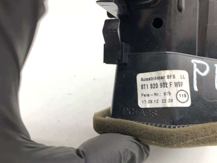 ДЕФЛЕКТОР ОБДУВА ПРАВЫЙ ПЕРЕДНИЙ AUDI A4 B8 8T1820902F 07-15 Универсал ВЕНТИЛЯЦИИ, фото 4