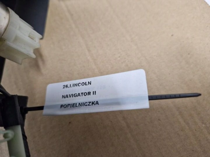 Lincoln Navigator II 03- пепельница, фото 6