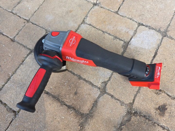 Угловая шлифмашина Milwaukee 4933478437 125 мм M18, фото 6