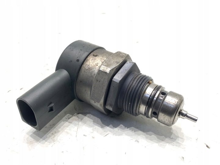 РЕГУЛЯТОР ДАВЛЕНИЯ ТОПЛИВА MERCEDES W166 A6420700146 3.0 258 л.с. 11-15, фото 1