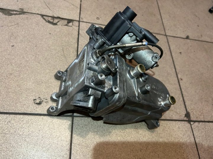 РАДИАТОР EGR КЛАПАН EGR AUDI Q5 Q7 A4 B8 A5 8T A6 C6 2.7 TDI 3.0 TDI, фото 3