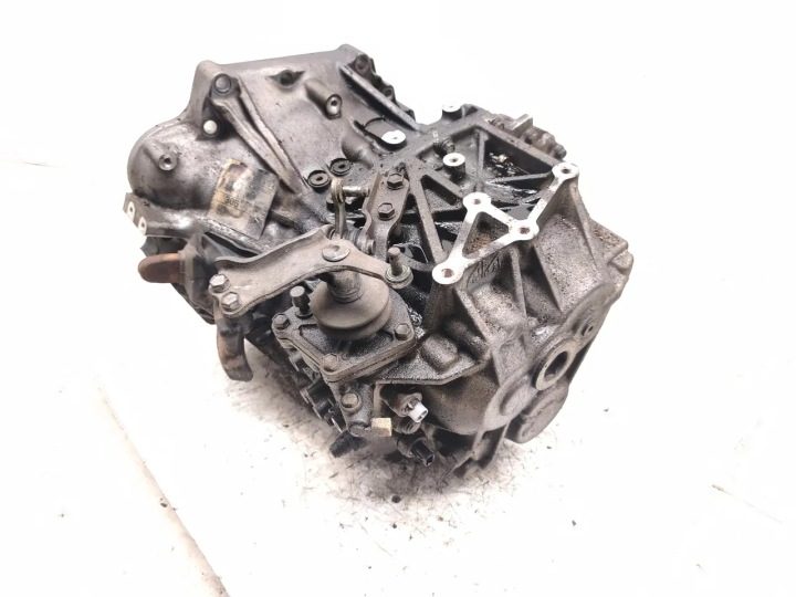 Toyota RAV4 Механическая 6-biegowa коробка передач 2.0 D-4D Дизель 3030042260, фото 2