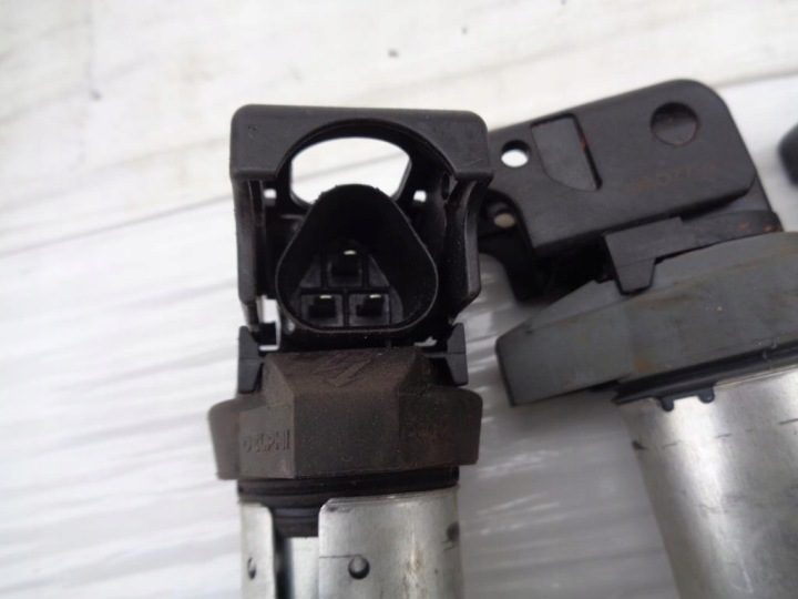 ВТУЛКА КАТУШКИ 2.0 i BMW N43 E60 E61 E90 E91 E92 E93 E81 E82 E88 E87 7577118 + 4 другие товары, фото 2