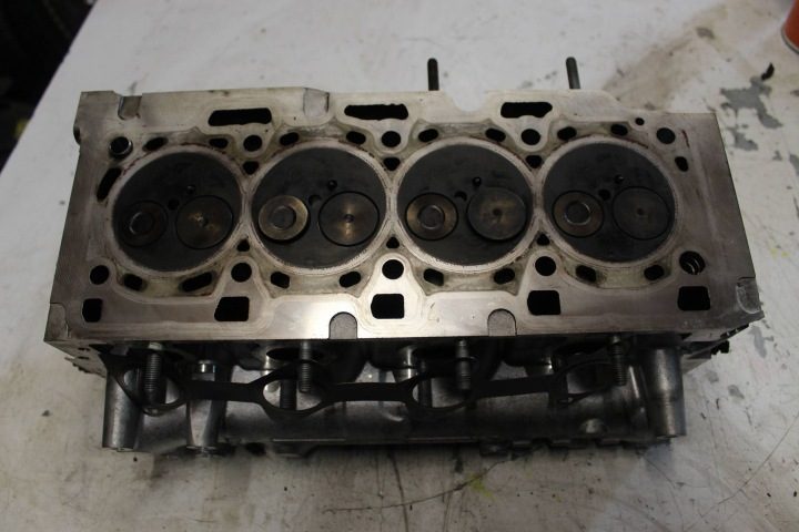 Renault OE 110421615R головка блока, фото 2