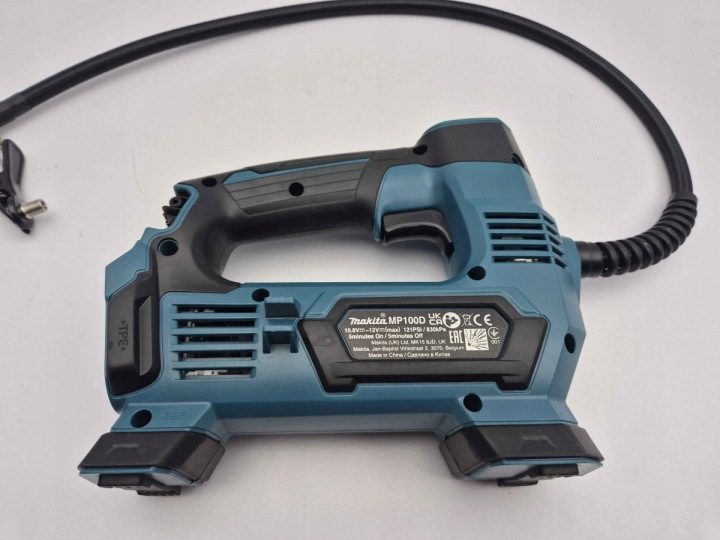 Minikompresor аккумуляторный Makita 12V MP100DZ, фото 4