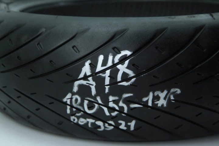 Metzeler 180/55R17 73W METZELER ROADTEC 01 ЗАДНИЙ, фото 3