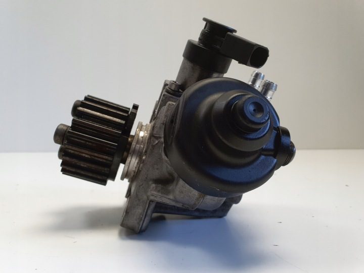 VW Passat B6 2.0 TDI ТОПЛИВНЫЙ НАСОС 0928400768, фото 3
