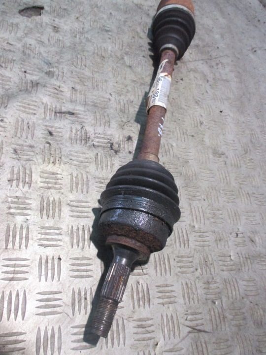 ПОЛУОСЬ ЛЕВАЯ PEUGEOT 207 SW 1.4 бензин 9659318080, фото 1