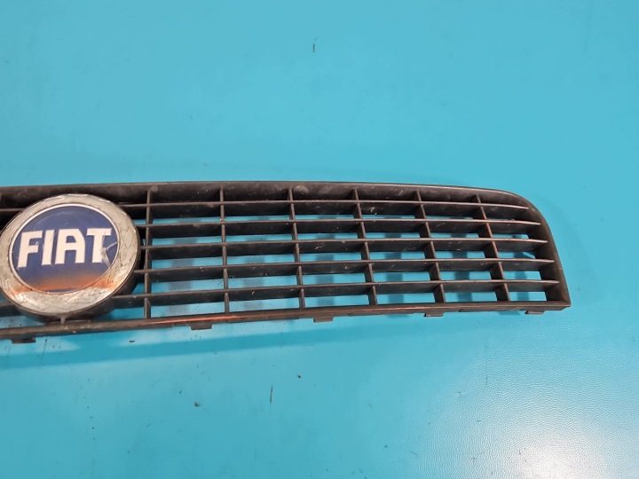 Решетка радиатора Fiat Grande Punto FT0701901 5875 05-09, фото 3