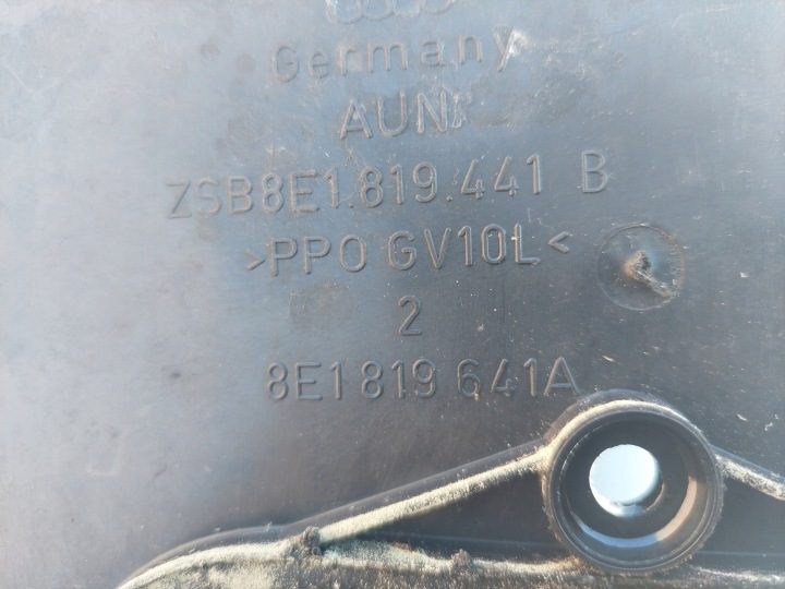 КОРПУС САЛОННОГО ФИЛЬТРА КОМПЛ. 2 шт. AUDI A4 B6 B7 LUBLIN, фото 4