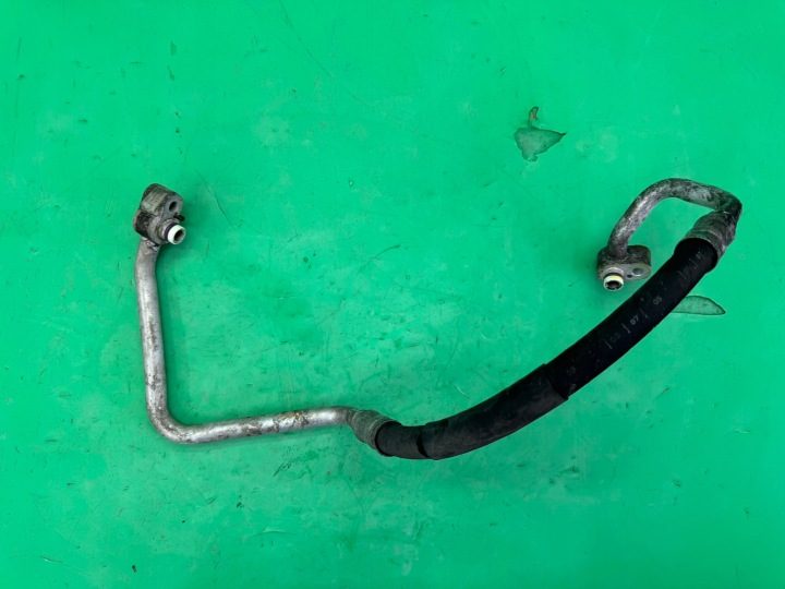 Трубка системы кондиционера 3C0820743BD VW Passat B6 2.0 FSI 05-, фото 1