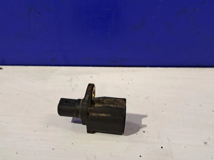 ДАТЧИК ABS ЗАДНИЙ ПРАВЫЙ VOLVO V50 (MW) 3M5T2B372B0 31952312 2.0L 100 кВт 2004, фото 1