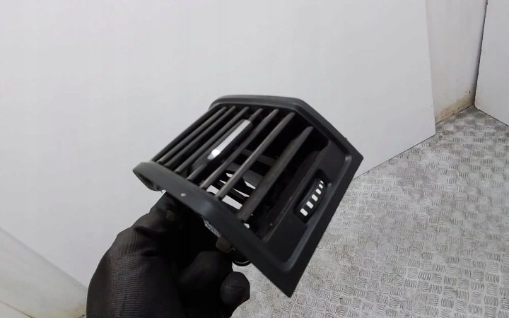 Дефлекторы панели приборного BMW I3 (I01) 9283001 1993081 0.6L 125 квт 2014, фото 6