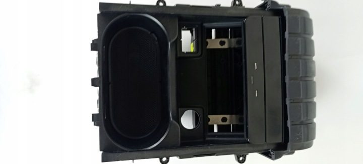 ЦЕНТРАЛЬНЫЙ ТОННЕЛЬ БАРДАЧОК ЖАЛЮЗИ MERCEDES A-КЛАСС W177 CLA W118, фото 2