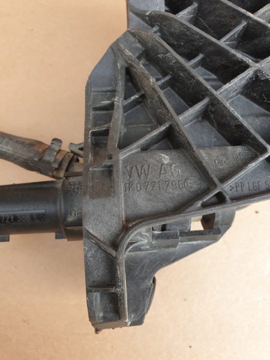 ГЛАВНЫЙ ЦИЛИНДР СЦЕПЛЕНИЯ КРЕПЛЕНИЕ VW GOLF V SEAT SKODA, фото 3