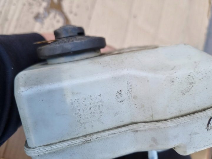 БАЧОК ТОРМОЗНОЙ ЖИДКОСТИ TOYOTA PRIUS II 132311-40120 ITA PRIUS II, фото 3