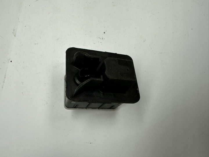 MERCEDES EQS V297 ПРИВОД ЛЮЧКА ГОРЛОВИНЫ БЕНЗОБАКА A0008205909, фото 6