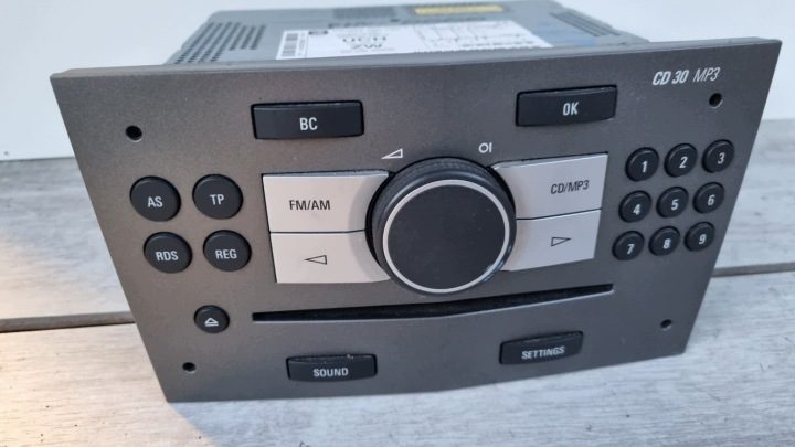 Магнитола cd30 mp3 Opel Astra H Zafira B WYLOGOWANE, фото 2