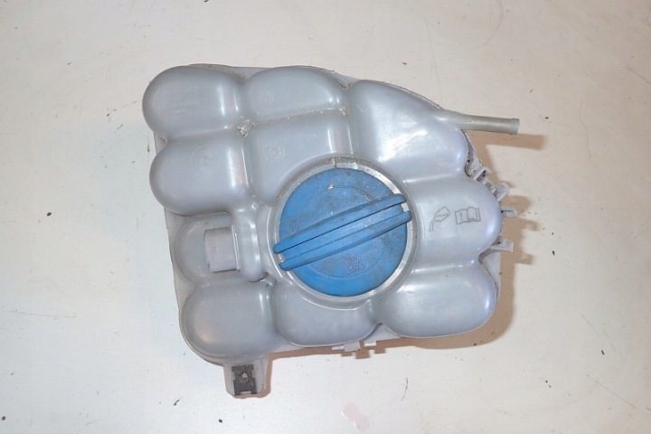 VW TOUAREG 7P РАСШИРИТЕЛЬНЫЙ БАЧОК 7P0121407B, фото 2