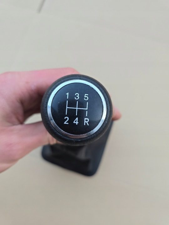 РУЧКА ПЕРЕКЛЮЧЕНИЯ ПЕРЕДАЧ ЧЕХОЛ РЫЧАГ 5 ПЕРЕДАЧ ДЛЯ PEUGEOT 206 CC SW, фото 2