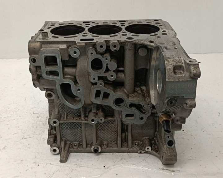 БЛОК ЦИЛИНДРОВ BMW F20 F40 F45 X1 F48 MINI F54 1.5D 8579312 / B37D / B37D15A, фото 9