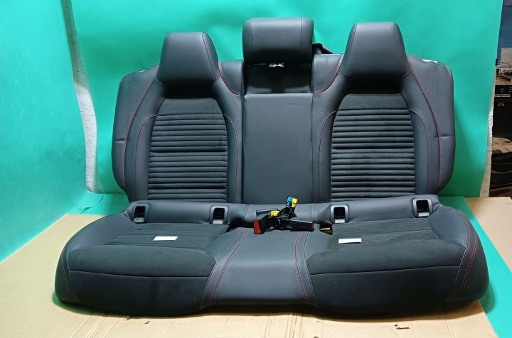 Диван задний кожа алькантара A-класс W176 AMG, фото 1