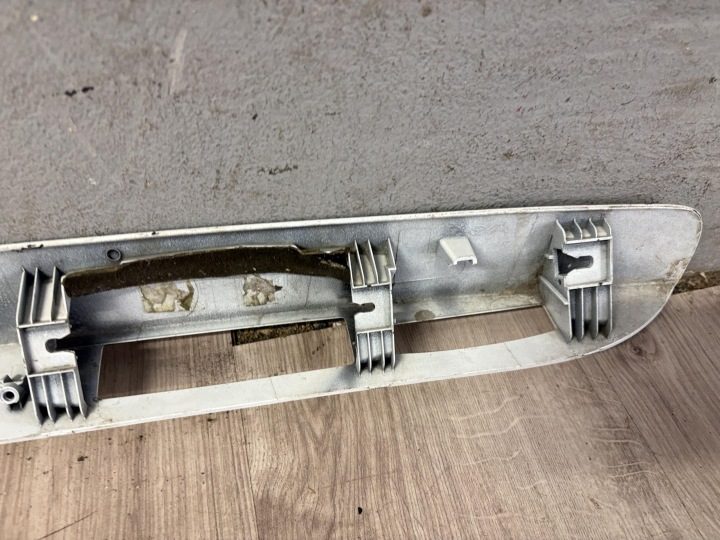 Citroen Jumpy III молдинг накладка крышки задняя 9813797577 9813797677, фото 6