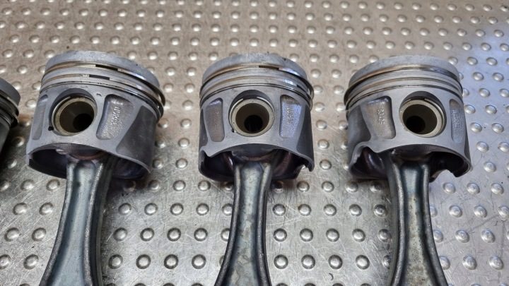 ПОРШЕНЬ ШАТУН КОМПЛ. 8340F 642 MERCEDES W211 W209 W219 W221 3.0 CDI V6 OM 642, фото 3