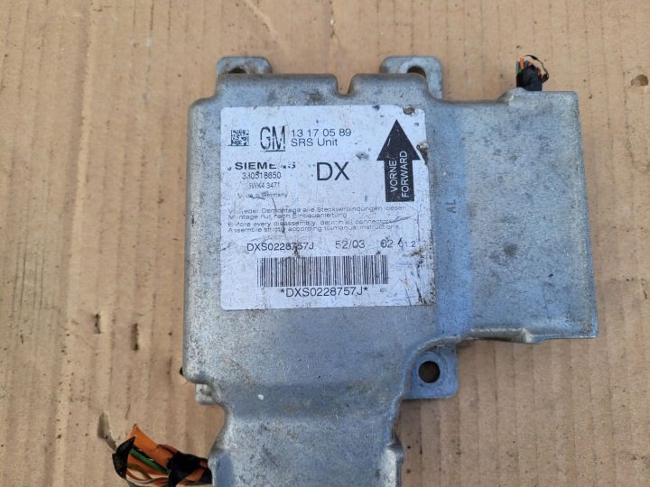 БЛОК УПРАВЛЕНИЯ ДАТЧИК БЛОК SRS ПОДУШЕК OPEL VECTRA C SIGNUM CORSA 13170589, фото 1