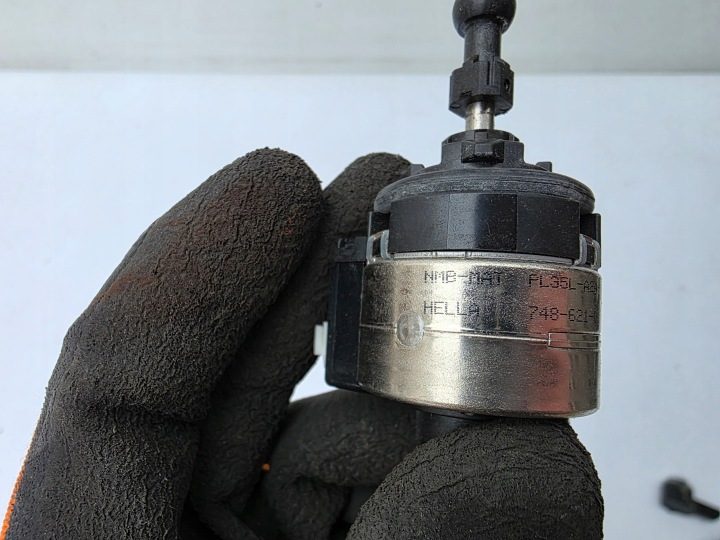 МОТОРЧИК КОРРЕКТОРА ФАРЫ AUDI A6 C7 A7 4G 748-621-01 AB 74862101AB, фото 4