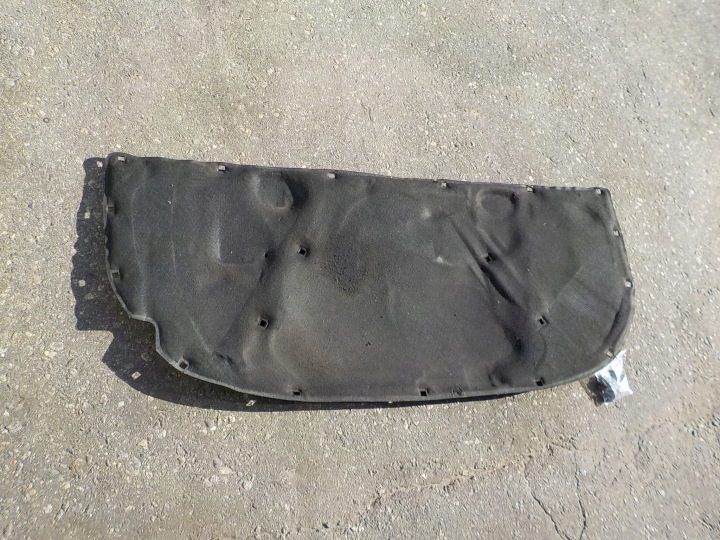 Шумоизоляция капота Audi a4 b6, фото 1