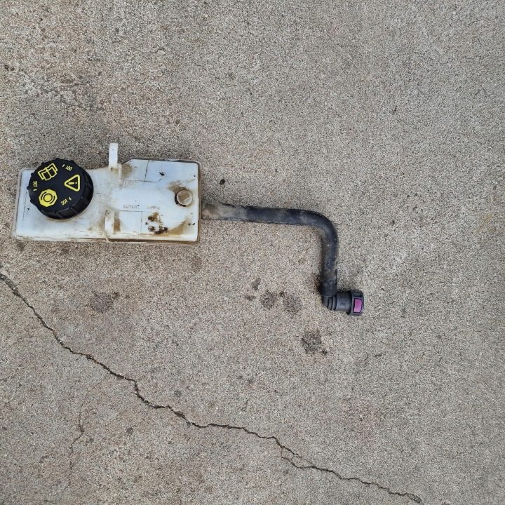 Ford OE EV61-2K478-AC бачок тормозной жидкости, фото 1