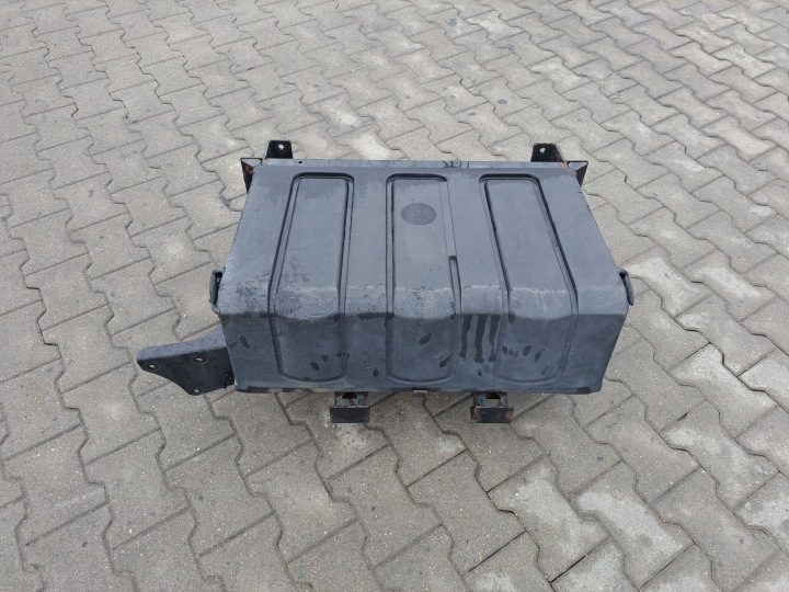 Блок основание аккумуляторов Renault Midlum DXI Volvo рестайлинг FE, фото 2