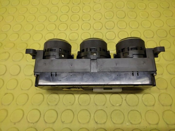 SUZUKI LIANA БЛОК УПРАВЛЕНИЯ ПЕЧКОЙ КОНДИЦИОНЕРА 3951059J70, фото 2