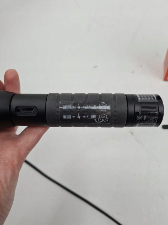 Фонарик Osram LEDinspect Pro Torch 1200 LEDIL432 1200lm зум, фото 6