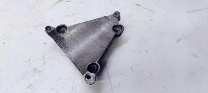 КРЕПЛЕНИЕ КРОНШТЕЙН КОМПРЕССОРА AUDI A6 C6 2.4 06E260835C, фото 3