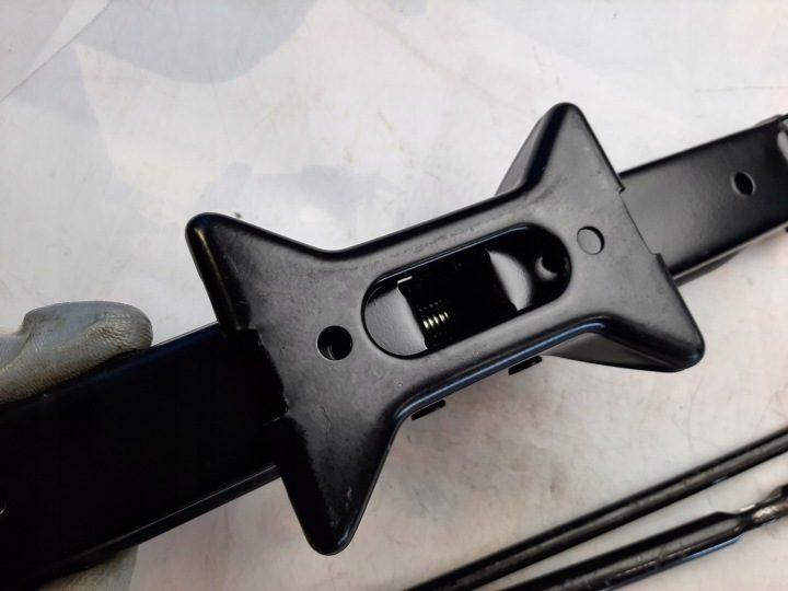ДОМКРАТ TOYOTA YARIS I, фото 6