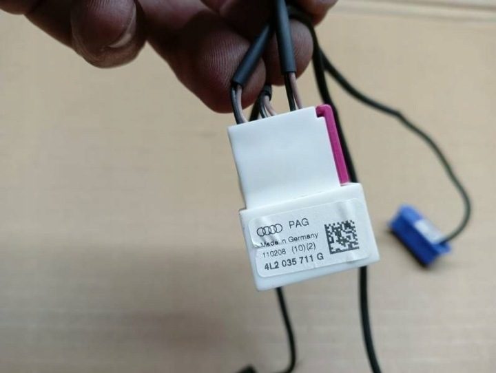 Микрофон Bluetooth Audi A4 B8 Q5 8R A6 C6 Q7 4L2035711G, фото 3